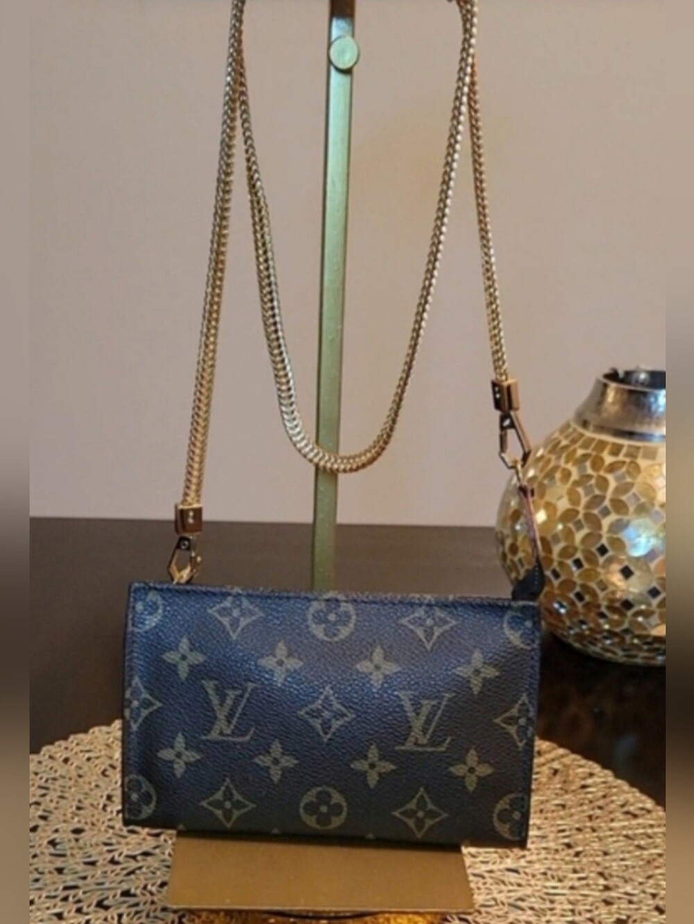 Authentic Louis Vuitton Monogram Pouch - Picture 2 of 12